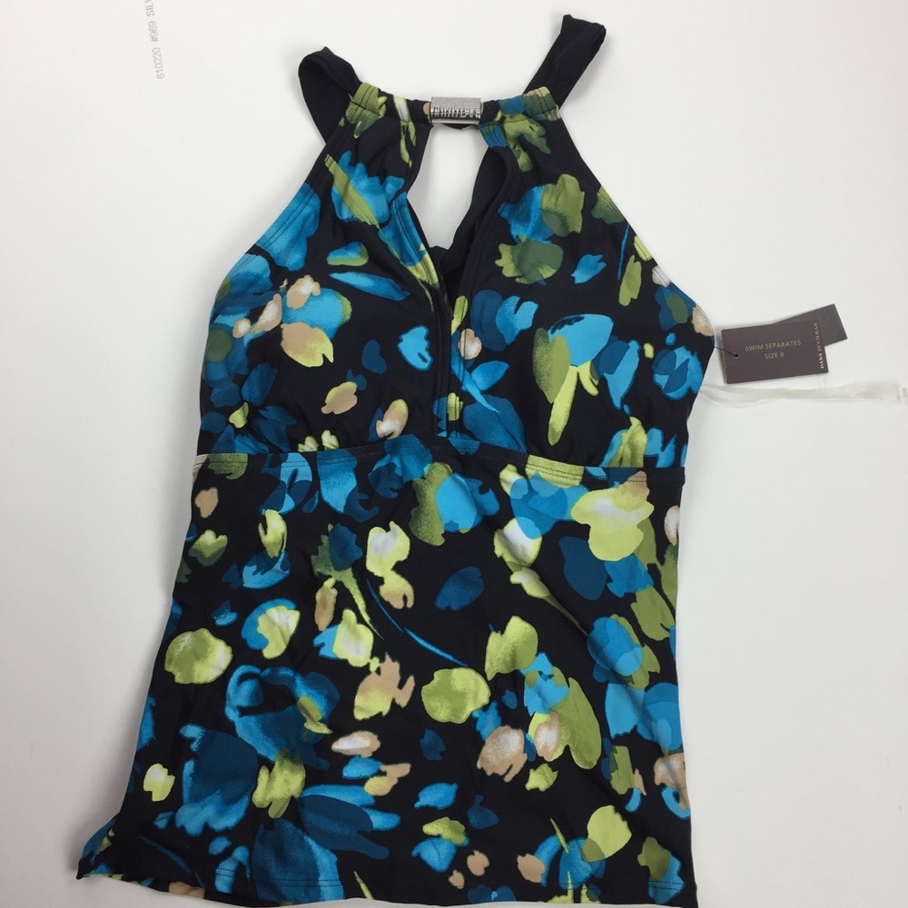 Dana Buchanan swim top size 8